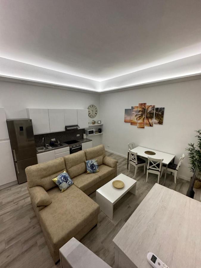 Malaga All-In ภายนอก รูปภาพ